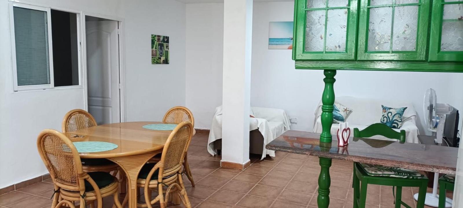 Habitacion Matrimonial En Un Bajo Bano Compartido Areas Compartidas Abades  Esterno foto