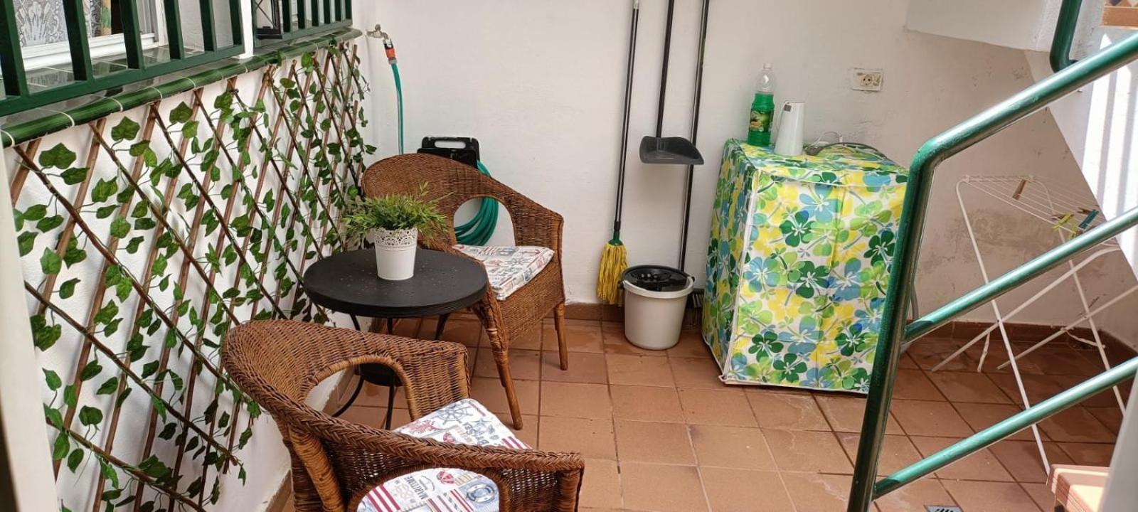 Habitacion Matrimonial En Un Bajo Bano Compartido Areas Compartidas Abades  Esterno foto